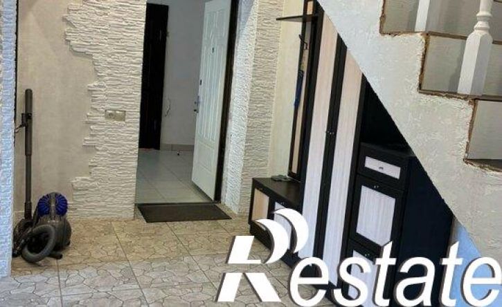 3-комн квартира улица Генерала Дзусова, 6Г,  д. 6Г