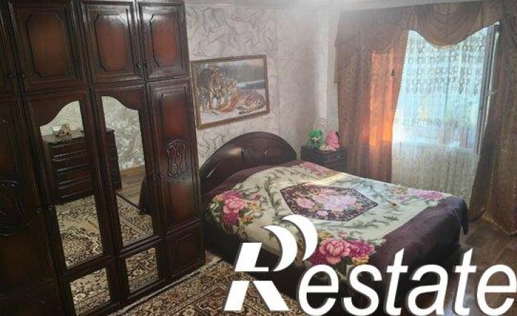 2-комн квартира улица Кутузова, 81/3,  д. 81/3