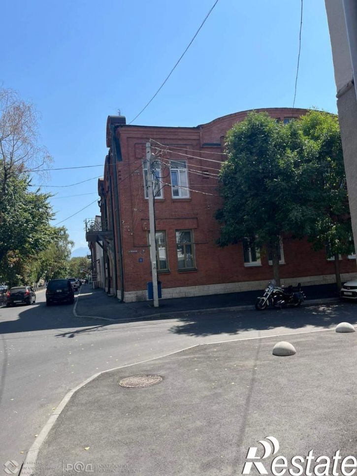 2-комн квартира Миллера ул., д.33