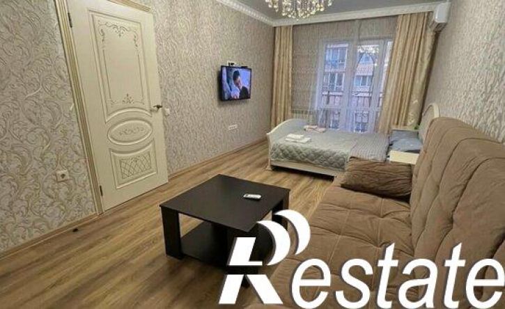 1-комн квартира улица Астана Кесаева, 42/2,  д. 42/2