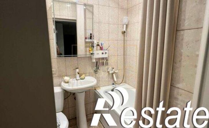 3-комн квартира улица Курсантов-Кировцев, 29,  д. 29