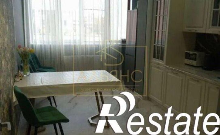 2-комн квартира улица Курсантов-Кировцев, 29 к1,  д. 29 к1