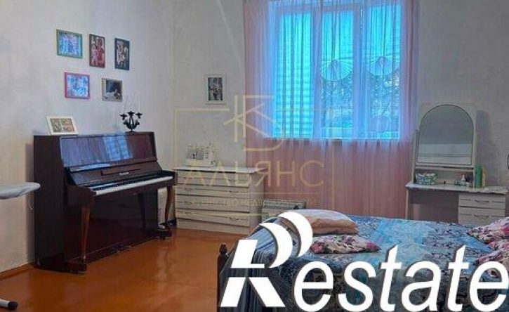 2-комн квартира улица Августовских Событий, 32,  д. 32