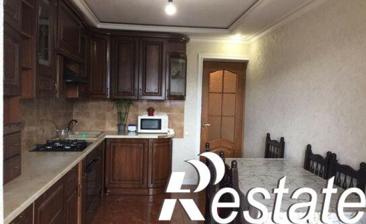 3-комн квартира улица Калинина, 62,  д. 62