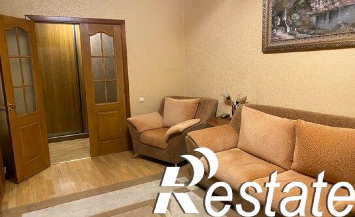 3-комн квартира улица Астана Кесаева, 37,  д. 37
