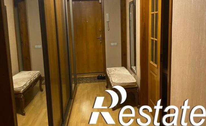 3-комн квартира улица Астана Кесаева, 37,  д. 37