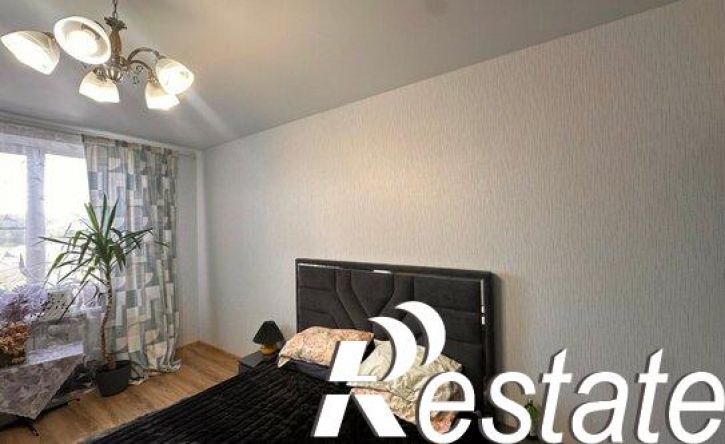 2-комн квартира улица Курсантов-Кировцев, 13В,  д. 13В