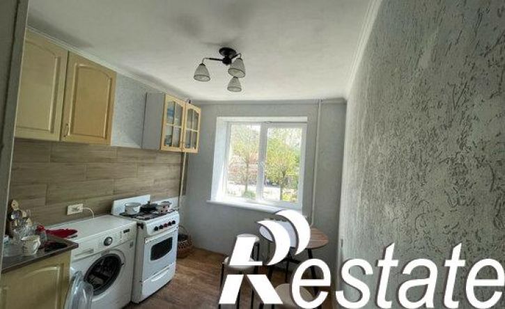 2-комн квартира улица Кутузова, 110,  д. 110