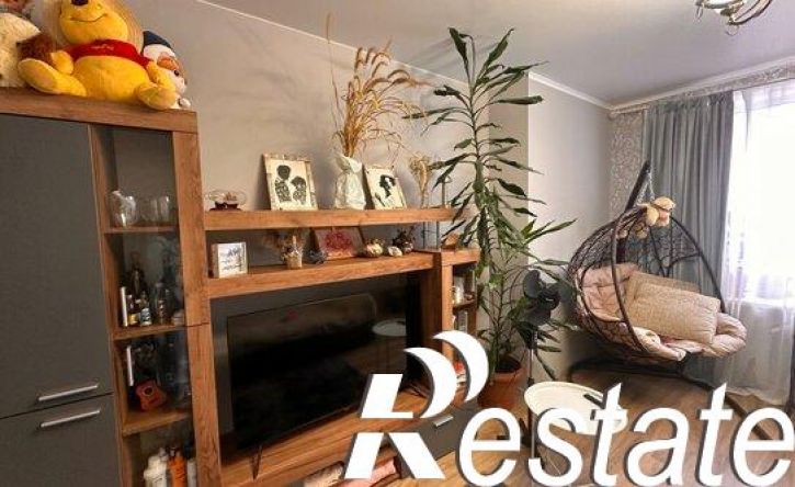 2-комн квартира улица Курсантов-Кировцев, 13В,  д. 13В