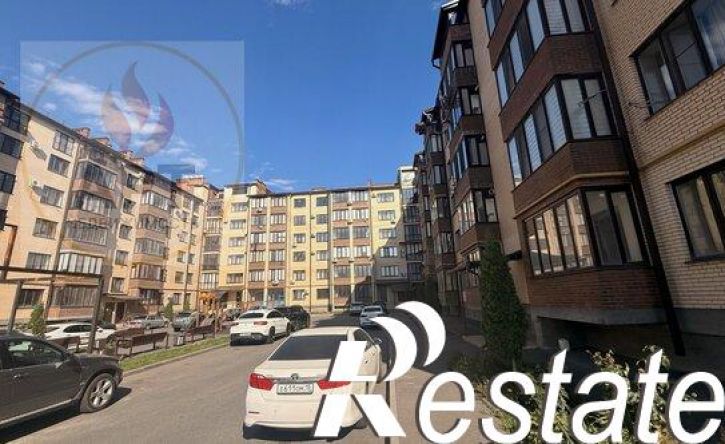 5-комн квартира проспект Героев Отечества, 6,  д. 6