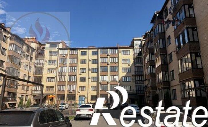 5-комн квартира проспект Героев Отечества, 6,  д. 6