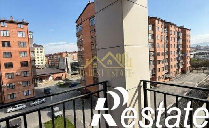 2-комн квартира улица Курсантов-Кировцев, 25К,  д. 25К