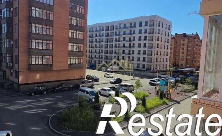 2-комн квартира улица Курсантов-Кировцев, 27,  д. 27