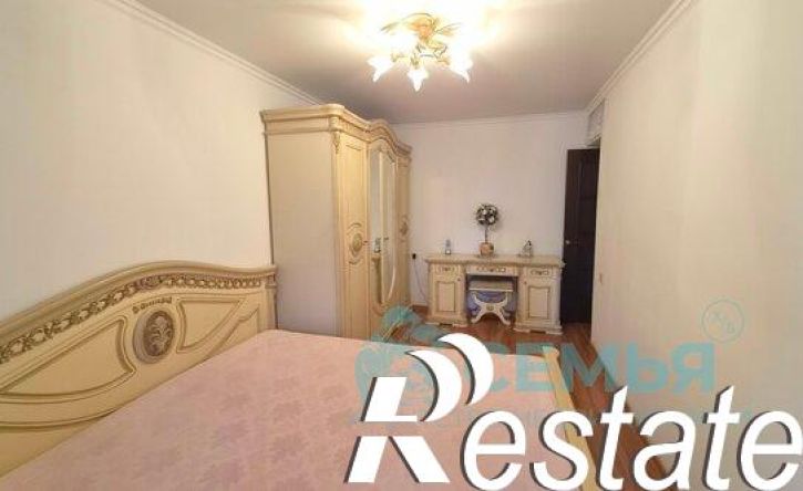 2-комн квартира улица Астана Кесаева, 3,  д. 3